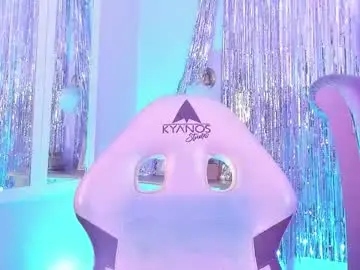 Chaturbate Adult Webcam of seren_bleck