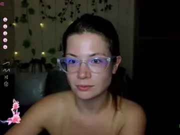 Chaturbate Best live sex cam show of alicia_folow