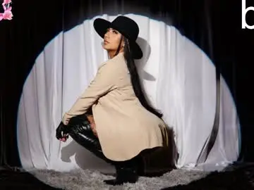 Chaturbate Watch Live Sex Cams of amelia_belle_