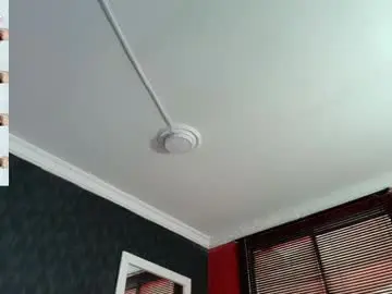 Chaturbate Live Sex Cam of dylanlenox