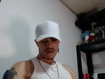 Chaturbate Live Sex Cam of luis_as