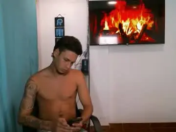 Chaturbate Live Sex of taylor_meghan