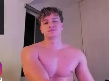 Chaturbate Nude Webcam of derekolsen_