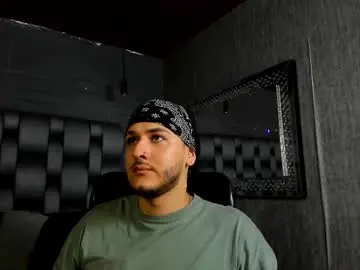 Chaturbate Watch Live Sex Cams of jason_shaw_