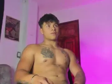 Chaturbate Adult Webcams of noah_223