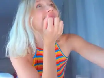 Chaturbate Live Sex Cam of showmejenny
