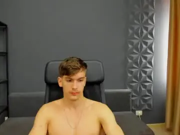 Chaturbate Live Porn of bradyflint