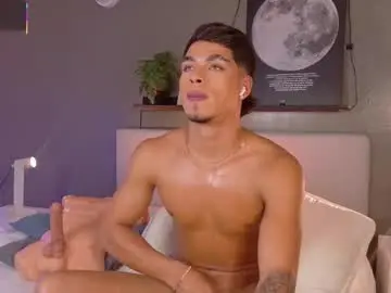 Chaturbate Live Sex Cam of ken_boy_