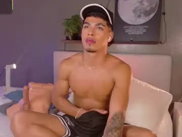 Chaturbate Nude Webcam of ken_boy_