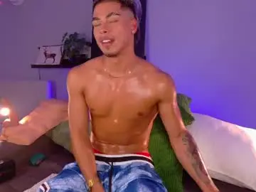 Chaturbate Free Live Porn of ken_boy_