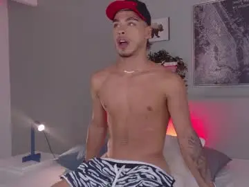 Chaturbate Live Sex Cam of ken_boy_