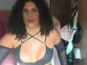 Chaturbate Free Live Porn of mahia_frizzy