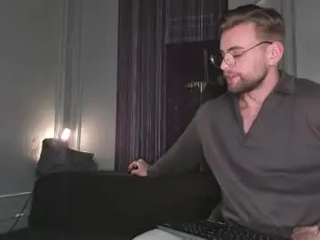 Chaturbate Best live sex cam show of waynemiller_