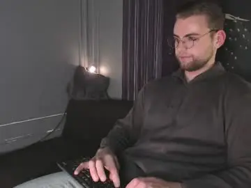 Chaturbate Live Sex Cam of waynemiller_