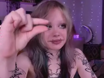 Chaturbate Best Webcam of _lollyshy_