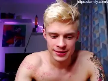 Chaturbate Live Sex Cam of dreamyadam