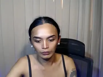 Chaturbate Live Sex Cam of ebony_enchantress