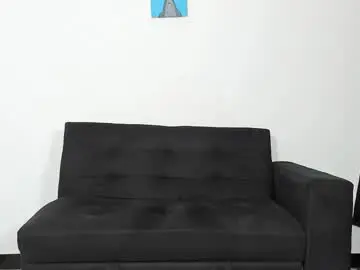 Chaturbate Live Sex Cam of cutedolls1