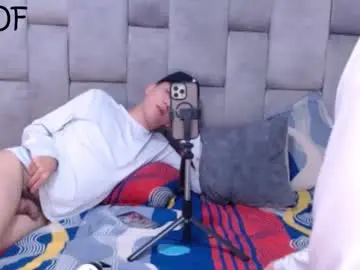 Chaturbate Free Porn Cam of bigcock_couplexxx