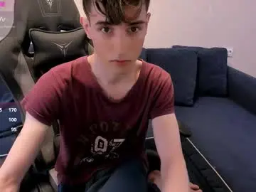 Chaturbate Nude Webcam of james_mil