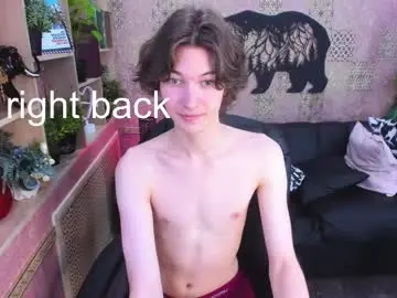 Chaturbate Free Porn Cam of dennisbradsson