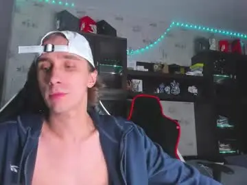 Chaturbate Best live sex cam show of esthetics_boys