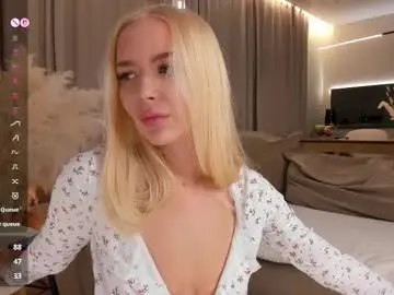 Chaturbate Best live sex cam show of ewagreen