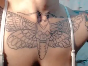 Chaturbate Live Sex Cam of oriana_savatil