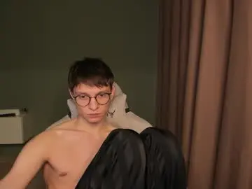 Chaturbate Free Live Porn of romeo_mercy