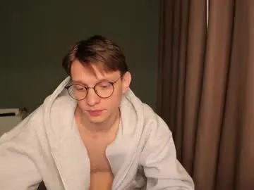 Chaturbate Live Sex of romeo_mercy