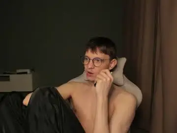 Chaturbate Live Sex of romeo_mercy