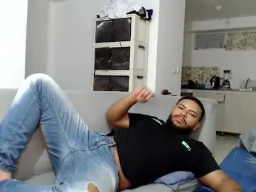 Chaturbate Free Live Porn of kleyton336
