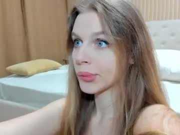 Chaturbate Sex Chat of mila_polly_and_forester