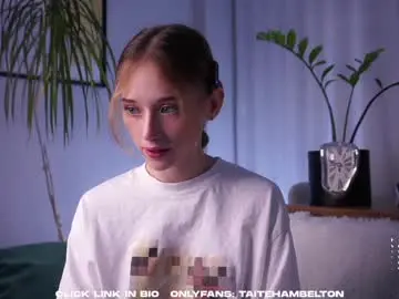 Chaturbate Live Sex Cam of taitehambelton