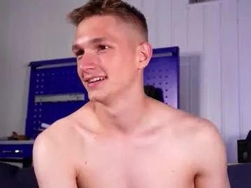Chaturbate Nude Webcam of dustyn_fox