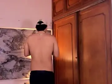 Chaturbate Live Sex Cam of otto_andrew