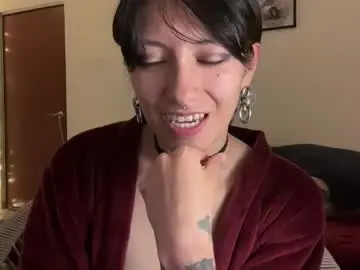 Chaturbate Best live sex cam show of trinitysecrets