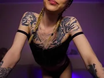 Chaturbate Adult Webcam of twiinkie_pie