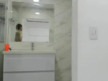 Chaturbate Nude Webcam of billieee07