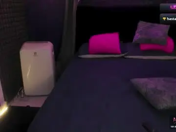 Chaturbate Live Porn of bull_vixen2001