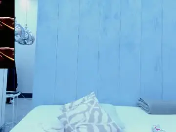 Chaturbate Best live sex cam show of selinamoon