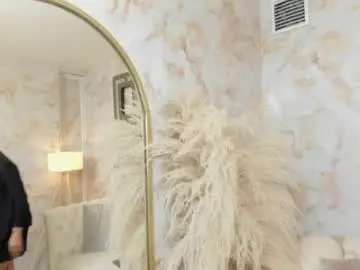 Chaturbate Live Sex Cam of hanna_slut