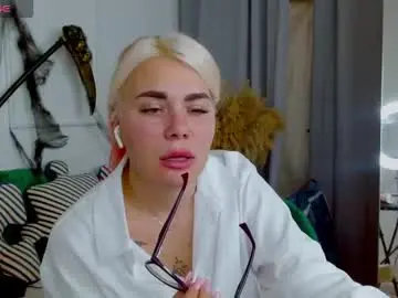 Chaturbate Adult Webcams of naughty_kittyy1