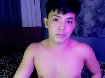 Chaturbate Live Sex of yourasian_bradley