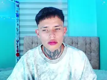 Chaturbate Live Sex Cam of _justinmoon2