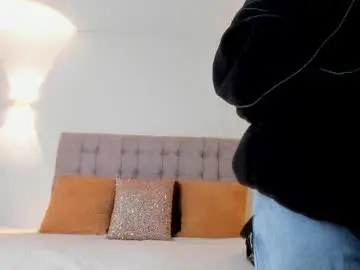 Chaturbate Live Porn of dhara__cloy