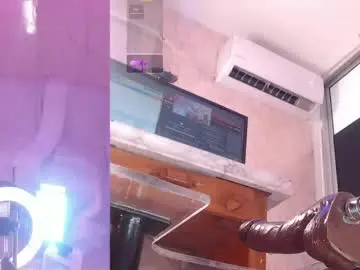 Chaturbate Free Live Porn of nicolejons_