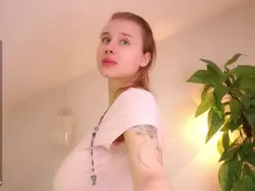 Chaturbate Live Sex Cam of sweetyoops