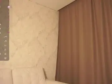 Chaturbate Live Sex Cam of sweetyoops