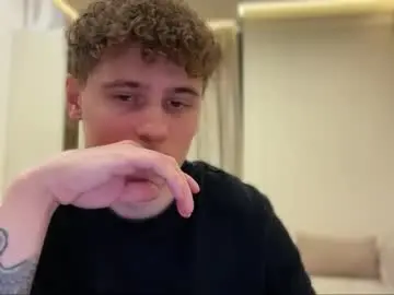 Chaturbate Adult Video Chat of tyler_garrner